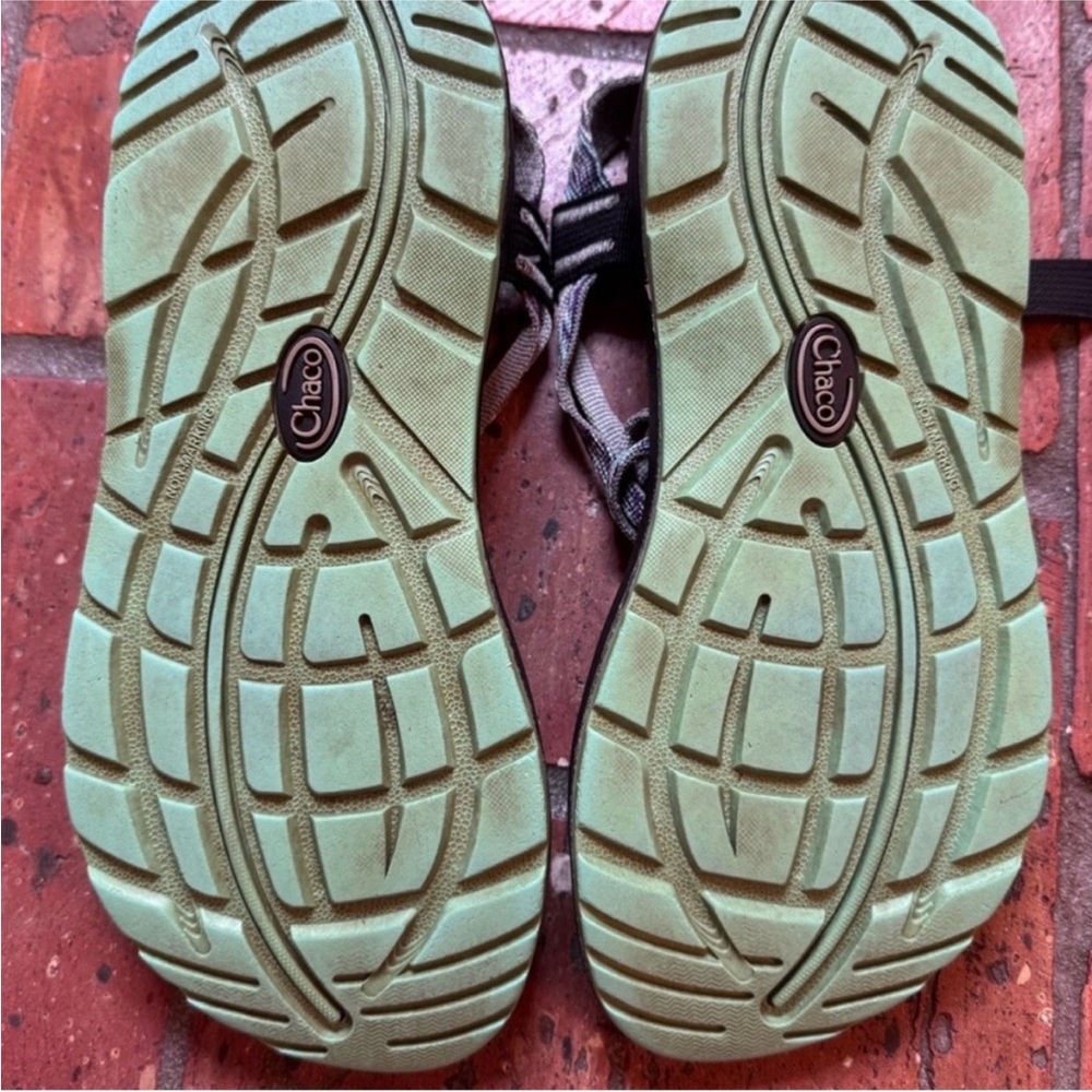 Chaco Z/Cloud Sandals Womens 9 Brown Multicolor Outdoor Hiking Trail Comfort - Picture 7 of 10